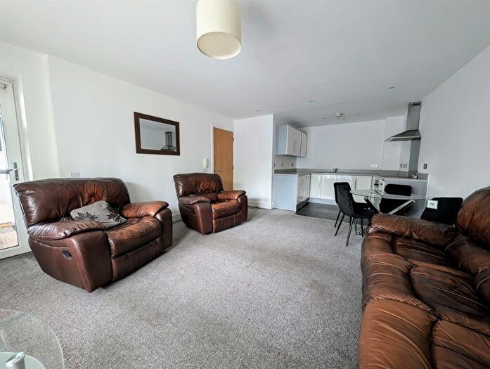 2 Bedroom Apartment To Rent In Jamaica Street, Liverpool, L1