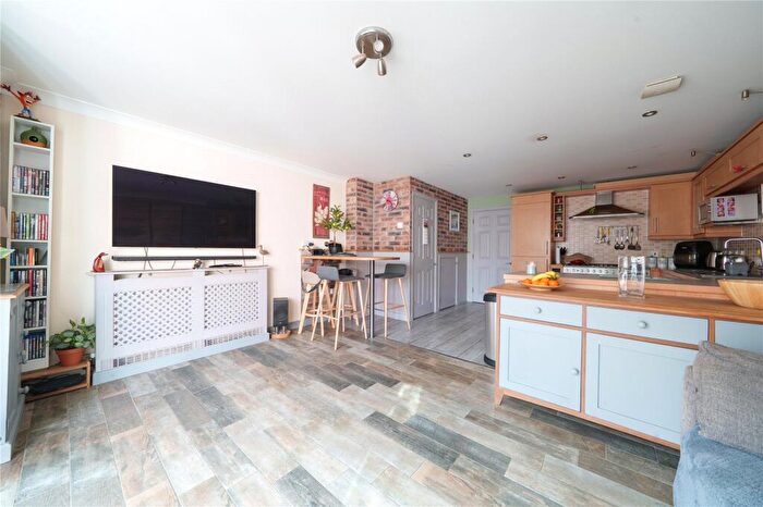 3 Bedroom End Of Terrace House For Sale In Thursday Street, Haydon End, North Swindon, Wiltshire, SN25