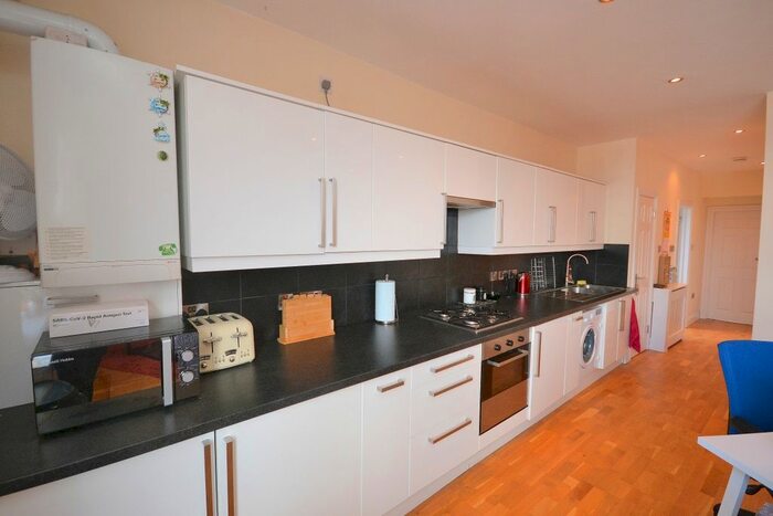 1 Bedroom Flat To Rent In College Street, Northampton, NN1