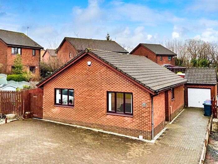3 Bedroom Bungalow For Sale In Spiers Avenue, Beith, KA15