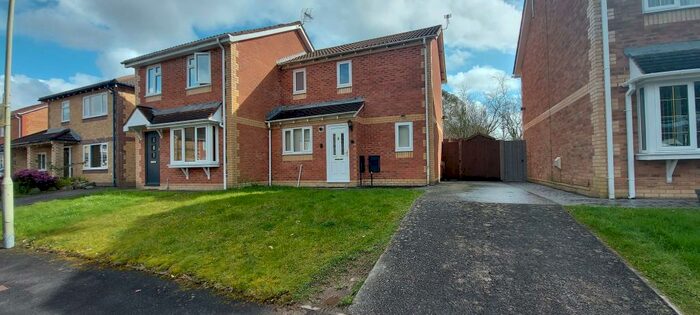 2 Bedroom House To Rent In Larch Drive, Cross Inn, Pontyclun, CF72