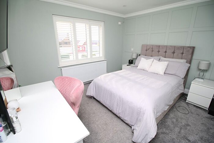 2 Bedroom Semi-Detached House For Sale In Bedworth Road, Bulkington, Bedworth, CV12