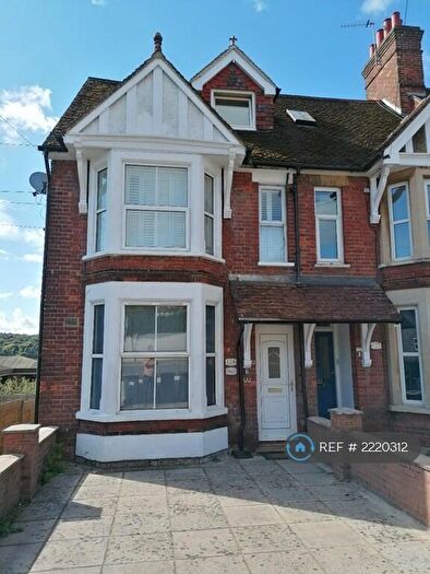 1 Bedroom Flat To Rent In Totteridge Road, High Wycombe, HP13