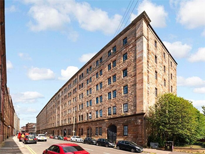 2 Bedroom Flat To Rent In Bell Street, Merchant City, Glasgow, G4