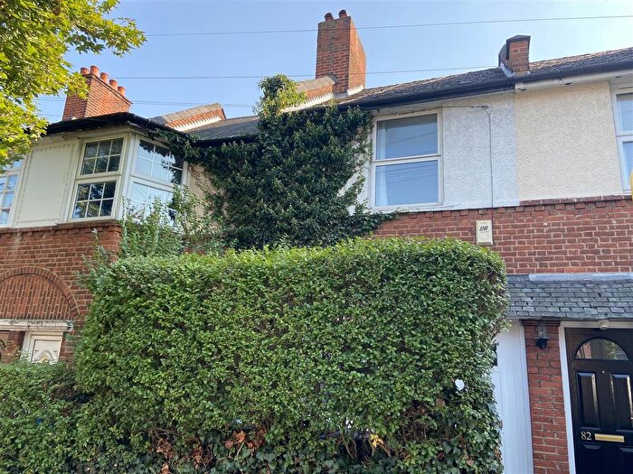2 Bedroom Property To Rent In Tylecroft Road, London, SW16