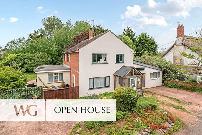 4 Bedroom Detached House For Sale In Exton, Exeter, EX3