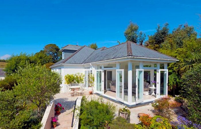 3 Bedroom Bungalow For Sale In Coronation Terrace, Treworga, Ruan High Lanes, Truro, TR2