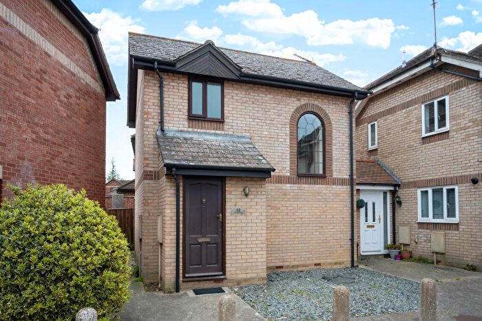 2 Bedroom Semi-Detached House For Sale In Chiltern Close, North Station, Colchester, CO1