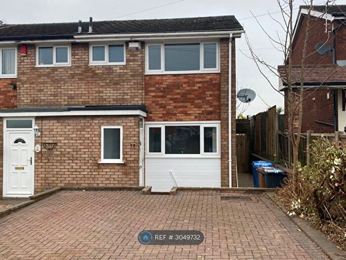 3 Bedroom End Terrace House To Rent In Summerfield Road, Burntwood, WS7