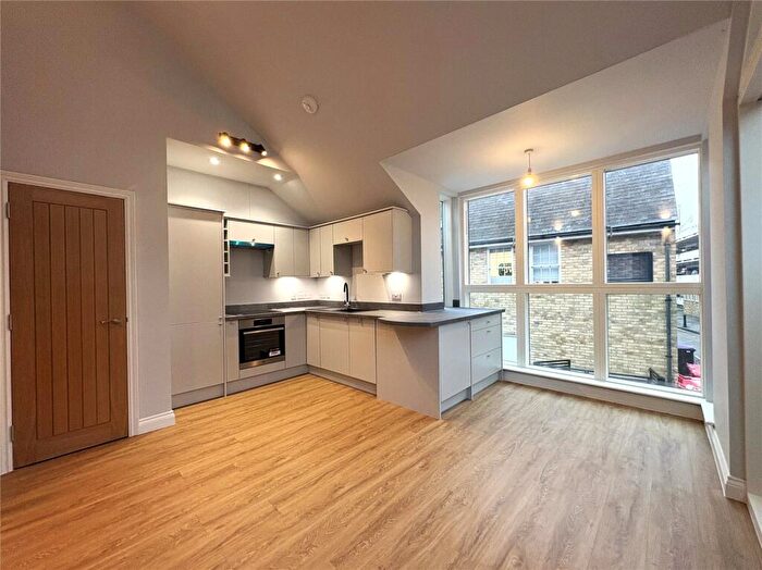 1 Bedroom Apartment To Rent In Gascoyne Way Service Road, Hertford, Hertfordshire, SG14