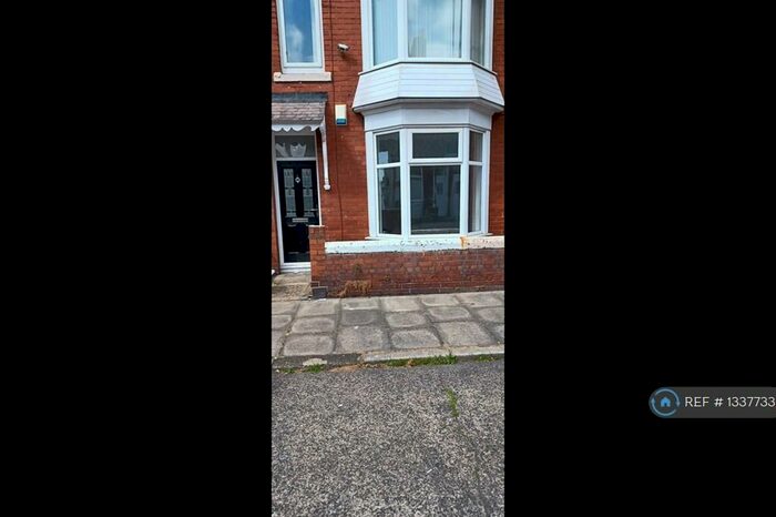 1 Bedroom Flat To Rent In Crondall Street, South Shields, NE33