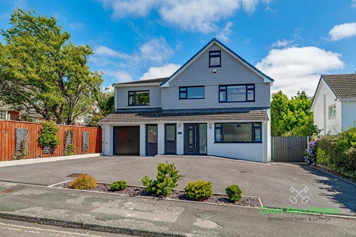 5 Bedroom Detached House For Sale In Leatfield Drive, Derriford, PL6