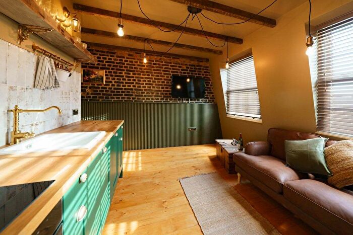 1 Bedroom Flat To Rent In Bermondsey, SE1