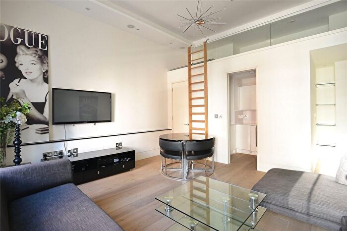 1 Bedroom Flat To Rent In Queen's Gate, South Kensington, SW7