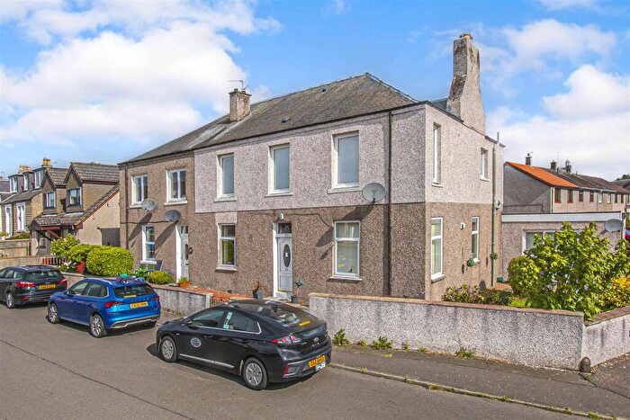 2 Bedroom Flat For Sale In Manse Road, Crossgates, KY4