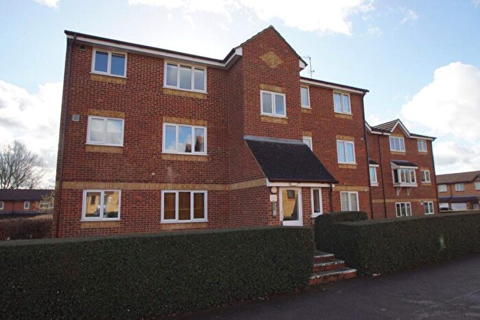 1 Bedroom Flat To Rent In Lowestoft Drive, SL1