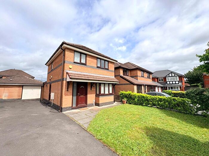 3 Bedroom Detached House To Rent In Masefield Grove, Childwall, Liverpool, Merseyside, L16