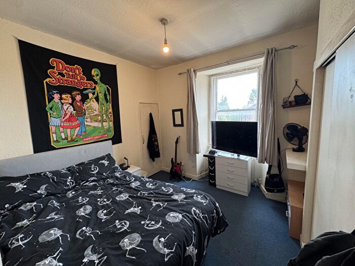 2 Bedroom Flat To Rent In Cowane Street, Stirling, FK8
