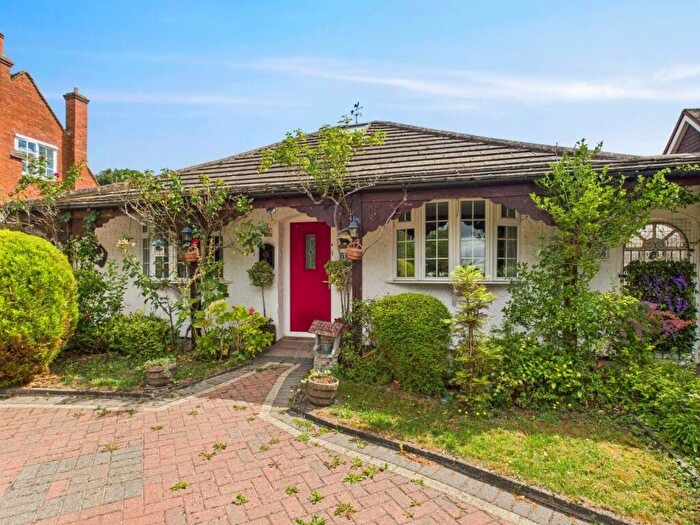 4 Bedroom Bungalow For Sale In Cock Lane, High Wycombe, Buckinghamshire, HP13