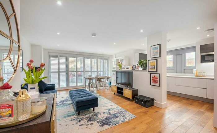 1 Bedroom Flat To Rent In Crystal Palace Road, London, SE22