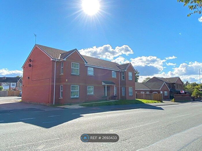 2 Bedroom Flat To Rent In Crow Lane West, Newton-Le-Willows, WA12