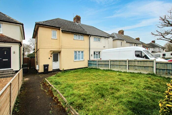 3 Bedroom End Of Terrace House For Sale In Weymarks, Basildon, SS15