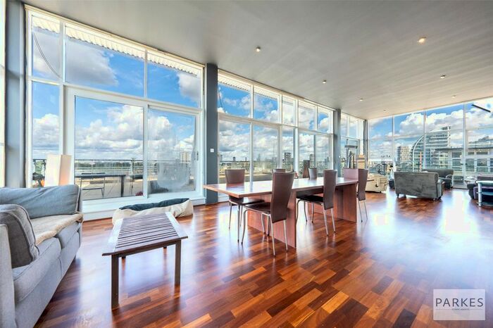 4 Bedroom Flat To Rent In Compass House, Smugglers Way, London, SW18