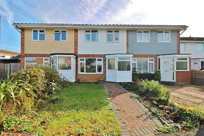 3 Bedroom Terraced House For Sale In Harriet Close, Hill Head, PO14
