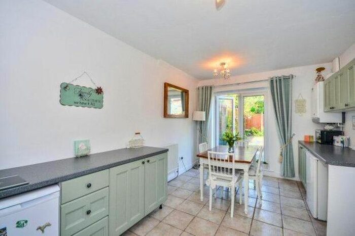 4 Bedroom Property To Rent In Layton Avenue, Mansfield, NG18