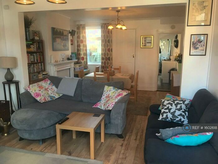 3 Bedroom Semi-Detached House To Rent In Prospect Place, Leiston, IP16