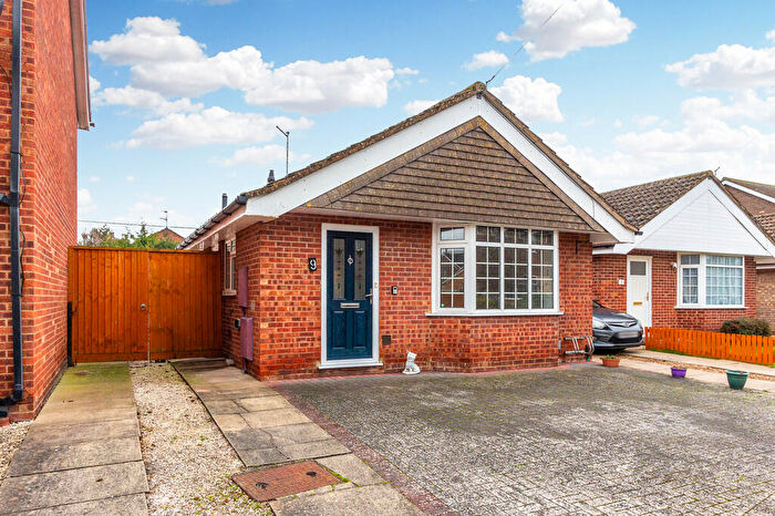 2 Bedroom Detached Bungalow For Sale In Philip Way, Higham Ferrers, NN10