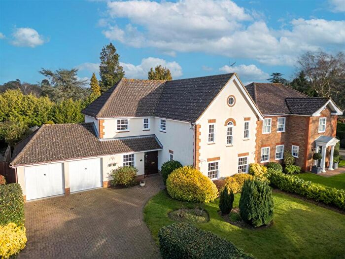 5 Bedroom Detached House For Sale In Valleyview Drive, Rushmere St. Andrew, Ipswich, IP4