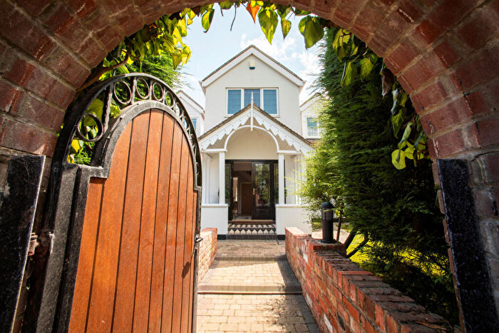 4 Bedroom Detached House For Sale In Ashbrooke Range, Sunderland, SR2