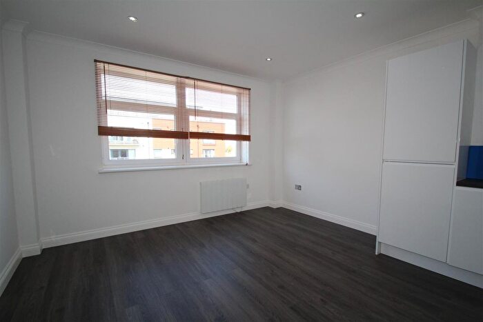 1 Bedroom Flat To Rent In Sherbourne House, Harrow, HA2
