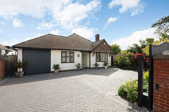 3 Bedroom Detached Bungalow For Sale In Ramsgate Road, Margate, CT9