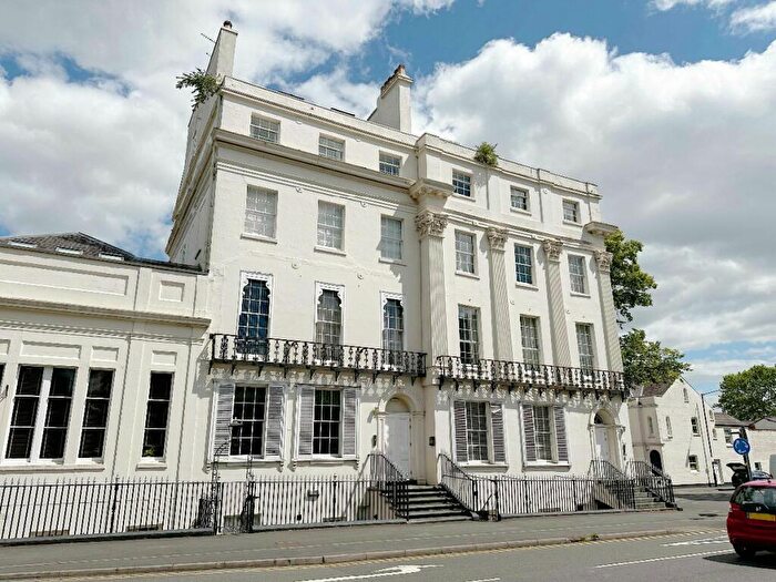 1 Bedroom Flat For Sale In Kenilworth Road, Leamington Spa, CV32