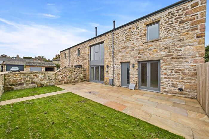 5 Bedroom Barn Conversion For Sale In Cart Barn, Old Hall Farm, Cockle Hill, Over Kellet, Carnforth, LA6