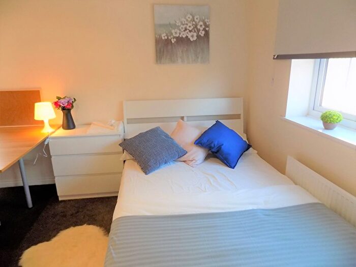 4 Bedroom Semi Detached House To Rent In Cherry Tree Drive, Coventry, CV4