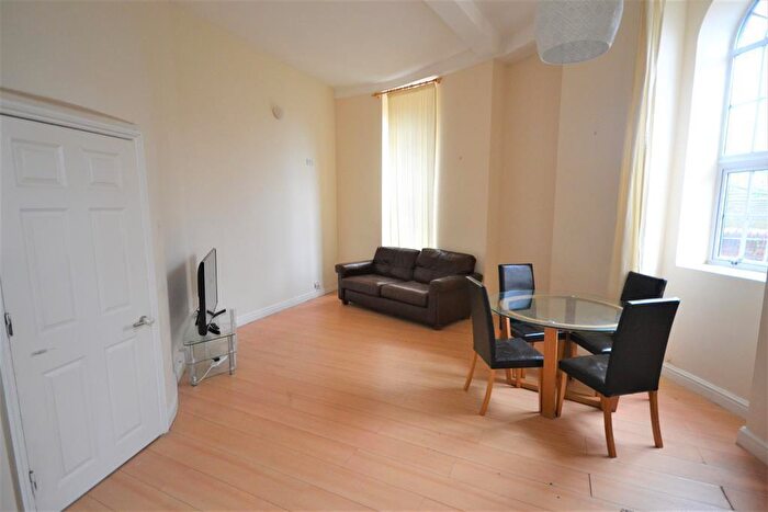 2 Bedroom Apartment To Rent In Norcot Road, Tilehurst, Reading, RG30