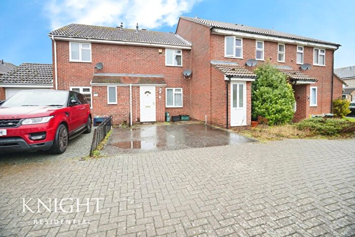 2 Bedroom Terraced House For Sale In Maypole Green Road, Colchester, CO2