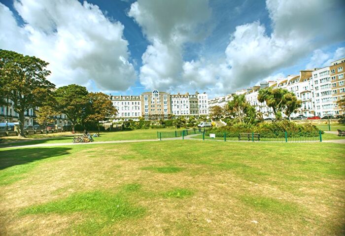1 Bedroom Flat To Rent In Warrior Square, St Leonards On Sea, TN37