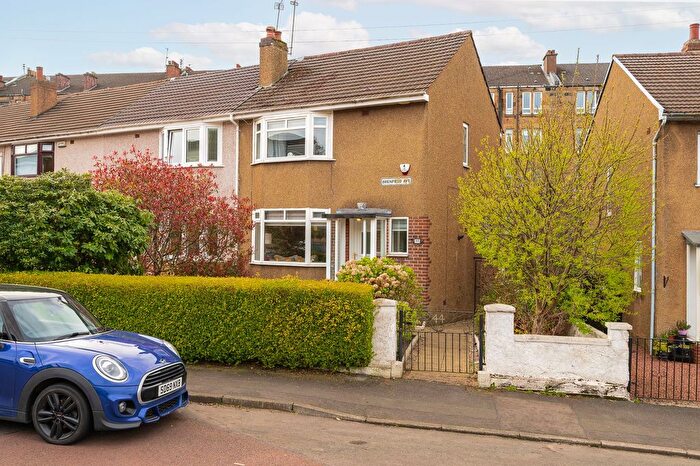 2 Bedroom End Of Terrace House For Sale In Brenfield Avenue, Glasgow, G44