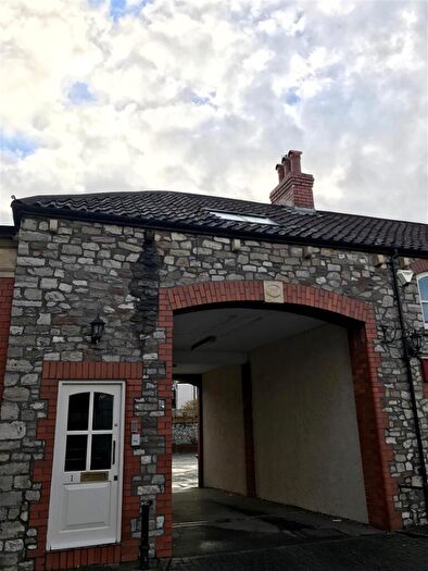 6 Bedroom Flat To Rent In Hurle Road, Bristol, BS8