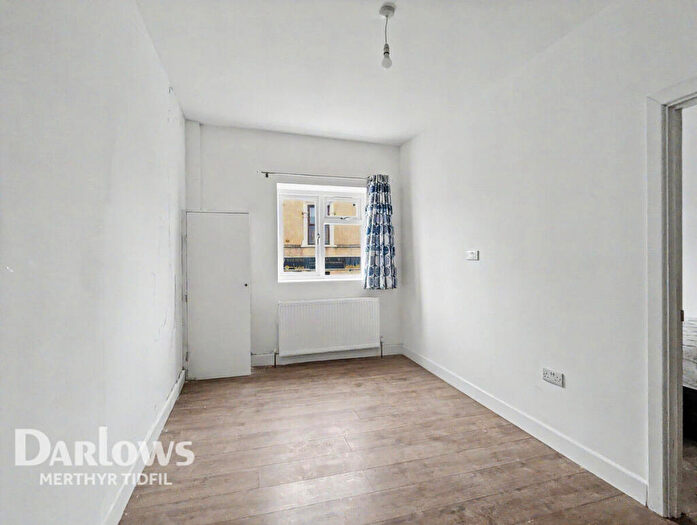 3 Bedroom Apartment To Rent In West Street, Swansea, SA4