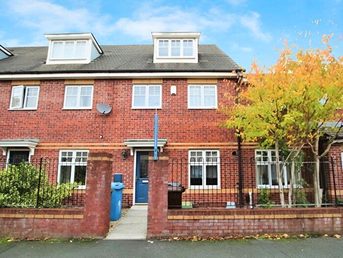 3 Bedroom House To Rent In Mallowdale Avenue, Manchester, Greater Manchester, M14