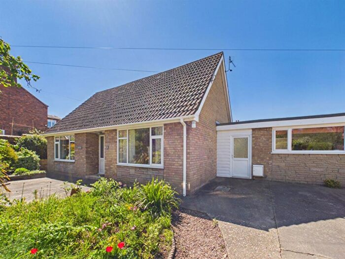 3 Bedroom Detached Bungalow For Sale In Trinity Lane, Louth, LN11
