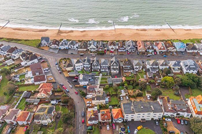 5 Bedroom Detached House For Sale In Avoncliffe Road, Southbourne, BH6