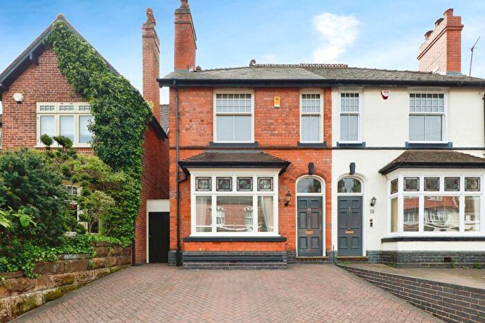 4 Bedroom Semi Detached House For Sale In Highbridge Road, Sutton Coldfield, B73