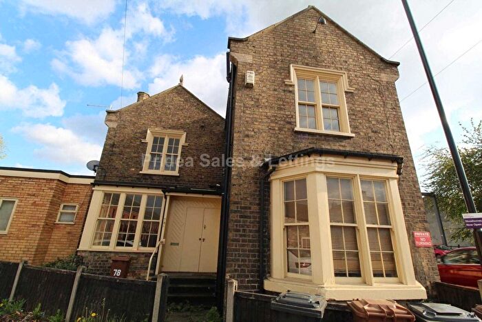 2 Bedroom Flat To Rent In Canwick Road, Lincoln, LN5