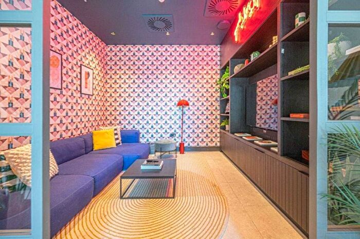 Studio To Rent In Uncle Colindale, Colindale, London, NW9